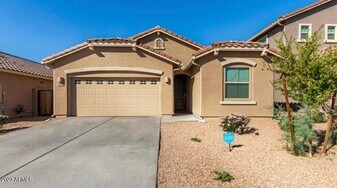 12356 W Orangewood Ave in Glendale, AZ - Building Photo