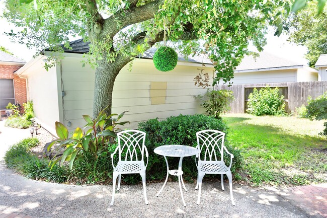 property at 8802 Willacy Ct