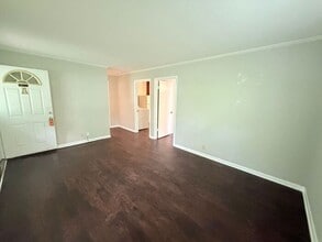 3857 Saunders Ave in Nashville, TN - Building Photo - Building Photo
