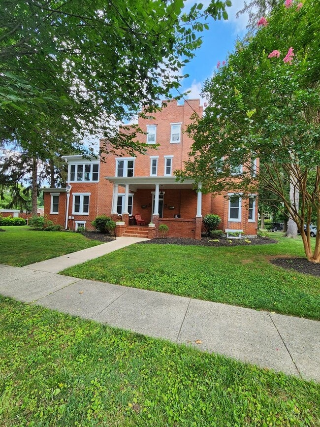 property at 323 N College Pkwy