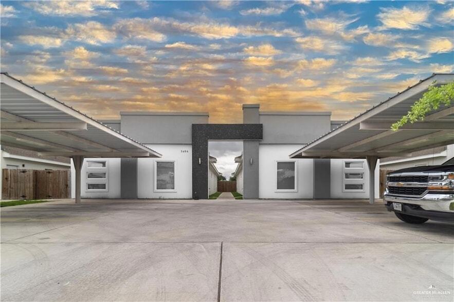 3404 S Colt Ln, Unit 1 in Edinburg, TX - Building Photo