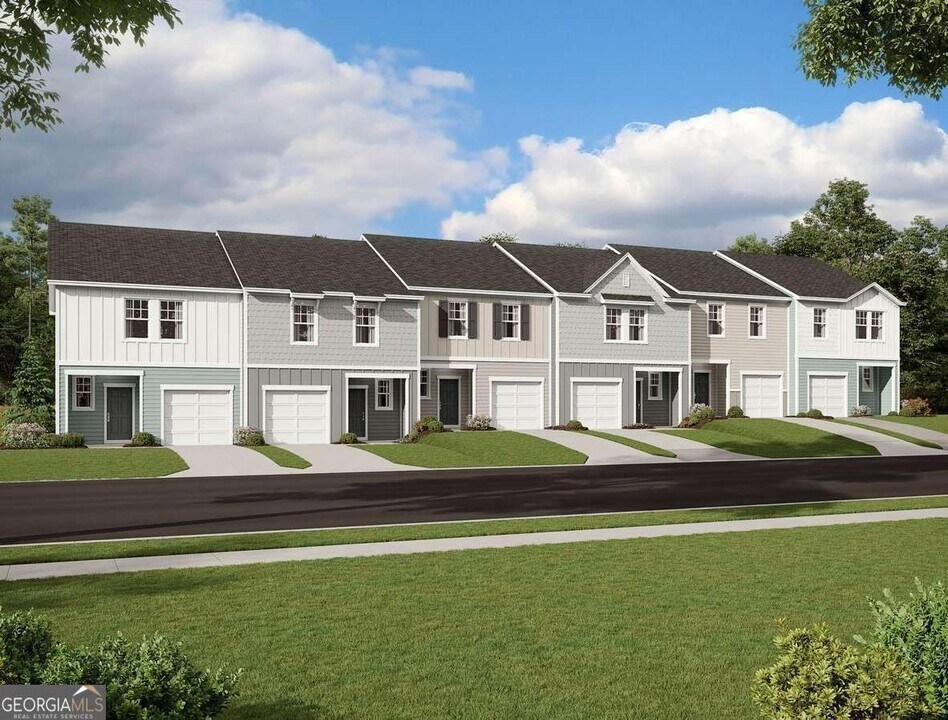 2620 Senegal Wy in Atlanta, GA - Building Photo
