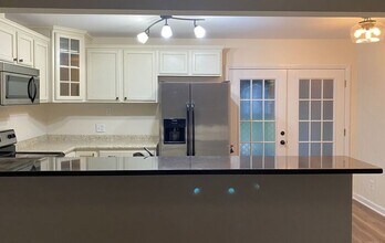 5802 Anne Dr in Wilmington, NC - Building Photo - Building Photo