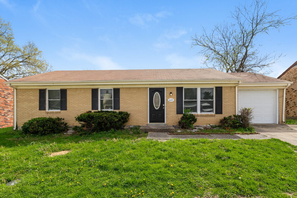 6019 Highgrade Dr in Louisville, KY - Building Photo