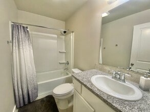 3308 Viola Ave in Lubbock, TX - Building Photo - Building Photo