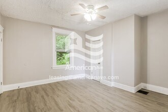 318 Purcell Ave in Cincinnati, OH - Building Photo - Building Photo