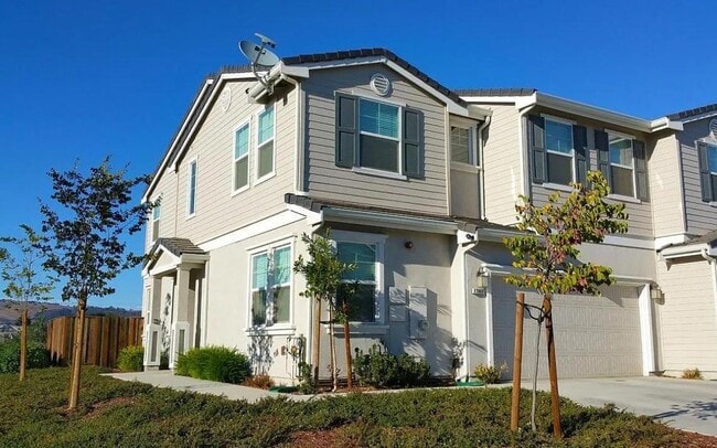 17060 Mimosa Dr