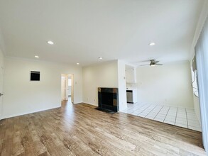 3344 S Canfield Ave in Los Angeles, CA - Foto de edificio - Building Photo