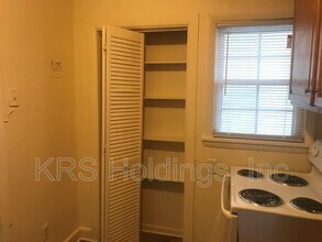 211 Maycox Ave in Norfolk, VA - Building Photo - Building Photo