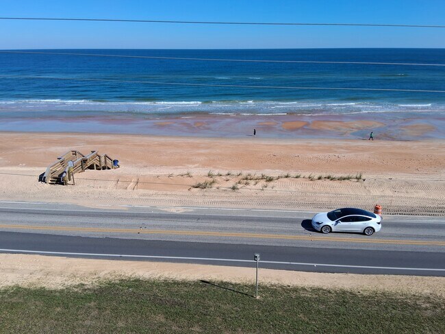 2390 Ocean Shore Blvd, Unit 503 in Ormond Beach, FL - Building Photo - Building Photo