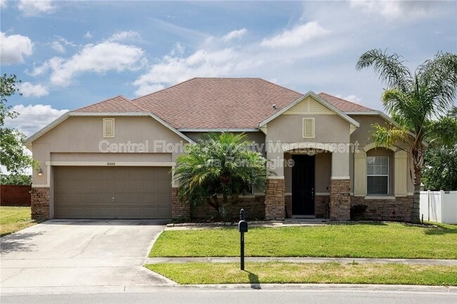 property at 10060 Stratford Pointe Ave