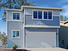 19226 15th Ave Ct E in Spanaway, WA - Building Photo