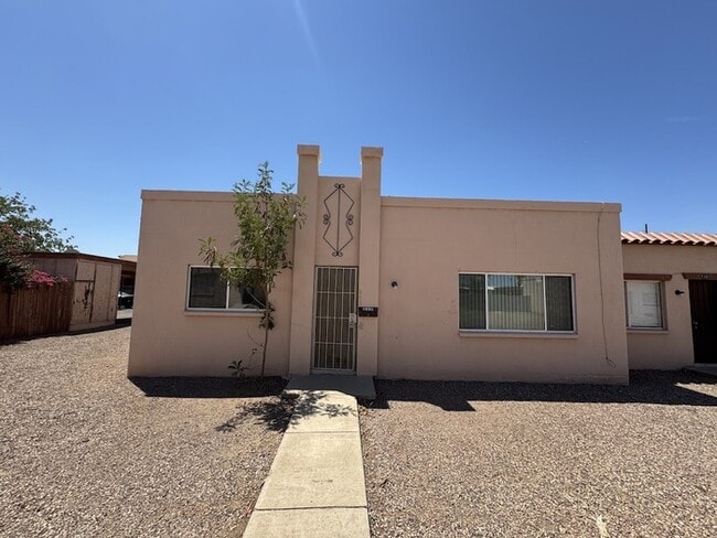 property at 4625 W Thomas Rd