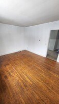 635 Main St, Unit 1 in Dunkirk, NY - Building Photo