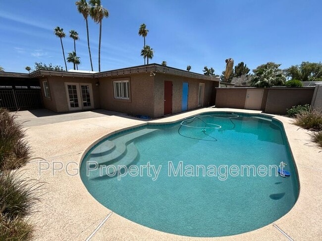 property at 248 Laguna Dr E