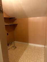 1219 Parmele St-Unit -Upper in Rockford, IL - Building Photo - Building Photo