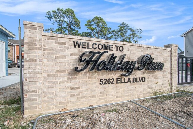 property at 5262 Ella Blvd
