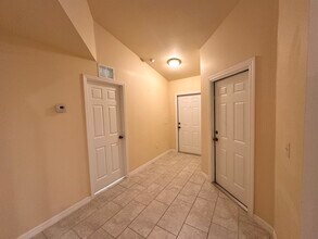 531 SE 5th Pl in Cape Coral, FL - Building Photo - Building Photo