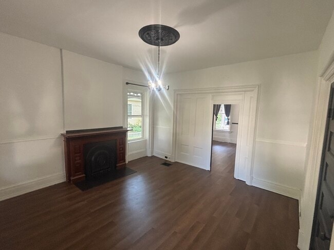 525 S Central Ave, Unit 4