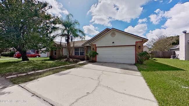 10310 Triple Crown Ave in Jacksonville, FL - Building Photo - Building Photo