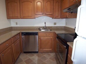 1 Watermill Pl in Arlington, MA - Building Photo - Building Photo