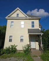 115 Fairview Ave in Butler, PA - Building Photo