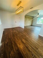 2011 N 17th St in McAllen, TX - Building Photo - Building Photo