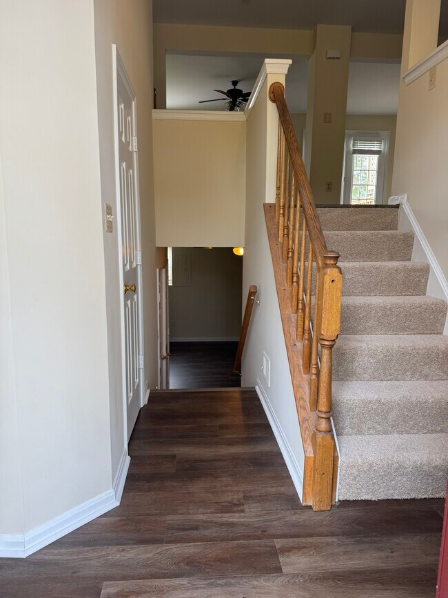15538 Port Washington Ct in Montclair, VA - Building Photo - Building Photo