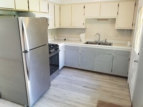 547 N Ridgemoor Ave in Mundelein, IL - Building Photo - Building Photo