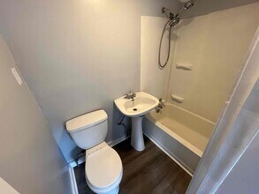 420 10th Ave SW in Decatur, AL - Building Photo - Building Photo