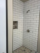 6117 S Victoria Ave, Unit 6117 1.5 in Los Angeles, CA - Building Photo - Building Photo