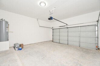 340 Bending Oak Ln in Livingston, TX - Building Photo - Building Photo