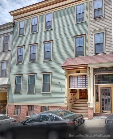 50 Pleasant St, Unit 2 in Boston, MA - Building Photo - Building Photo