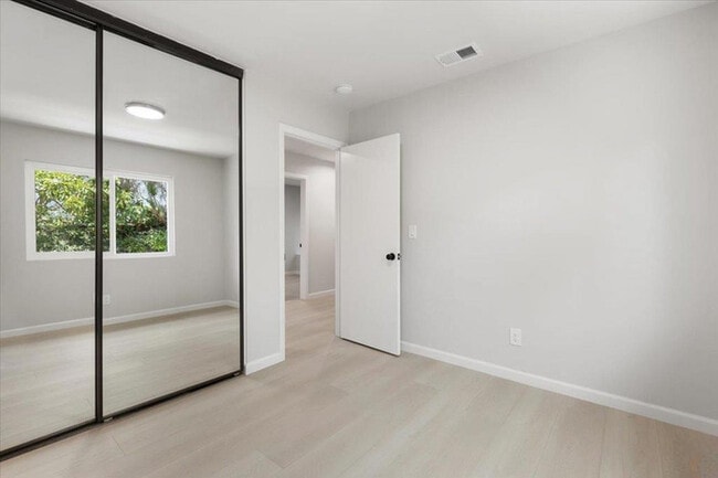 7911 Terraza Disoma in Carlsbad, CA - Building Photo - Building Photo