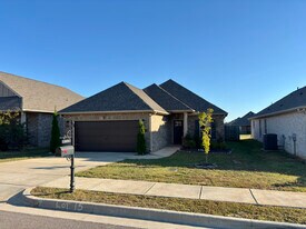 26170 Kennesaw Rdg Dr in Athens, AL - Building Photo