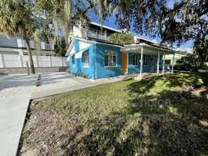 430 Highland Ct in Dunedin, FL - Building Photo - Building Photo