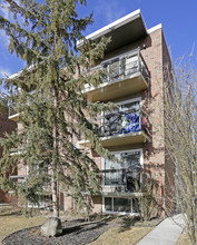 836 4th Ave NW in Calgary, AB - Building Photo - Building Photo