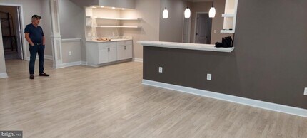 9221 Clementine Ct in Lorton, VA - Building Photo - Building Photo