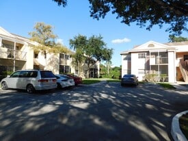 611 Cypress Lake Blvd in Pompano Beach, FL - Building Photo