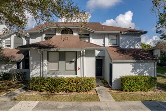 Rosemont Siena Cove in Plantation, FL - Building Photo - Building Photo