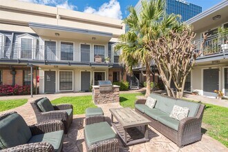 5151 Richmond Ave. in Houston, TX - Building Photo - Building Photo