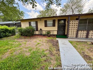 6906 Tallahasse Dr in San Antonio, TX - Building Photo