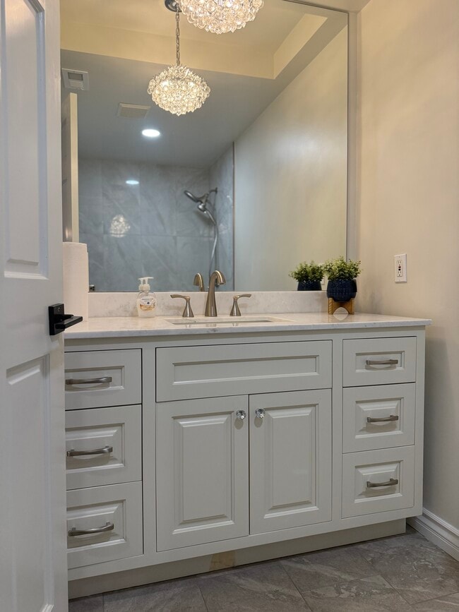 6758 Vinalhaven Ct in Cypress, CA - Building Photo - Building Photo