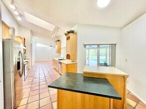 11933 Waterwood Dr in Boca Raton, FL - Building Photo - Building Photo