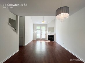 16 Chownings St in Durham, NC - Building Photo - Building Photo