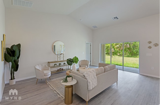 property at 4354 Kimball Cir