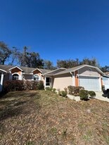 3554 Irish Ln in Port Orange, FL - Building Photo