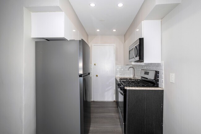 Glendale House in Philadelphia, PA - Foto de edificio - Interior Photo