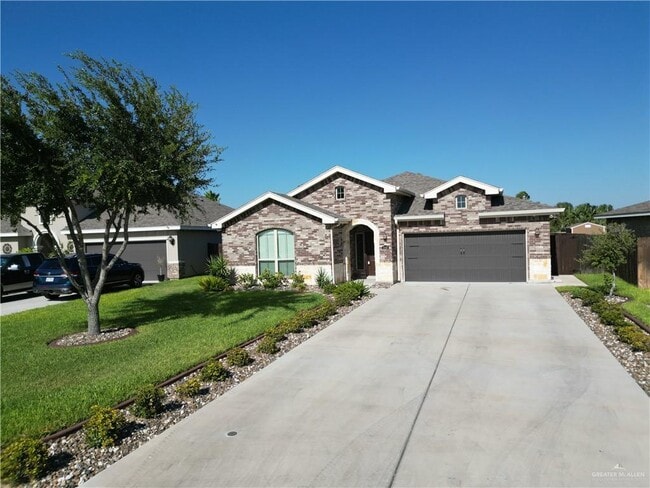 5016 Escondido Pass in McAllen, TX - Building Photo - Building Photo
