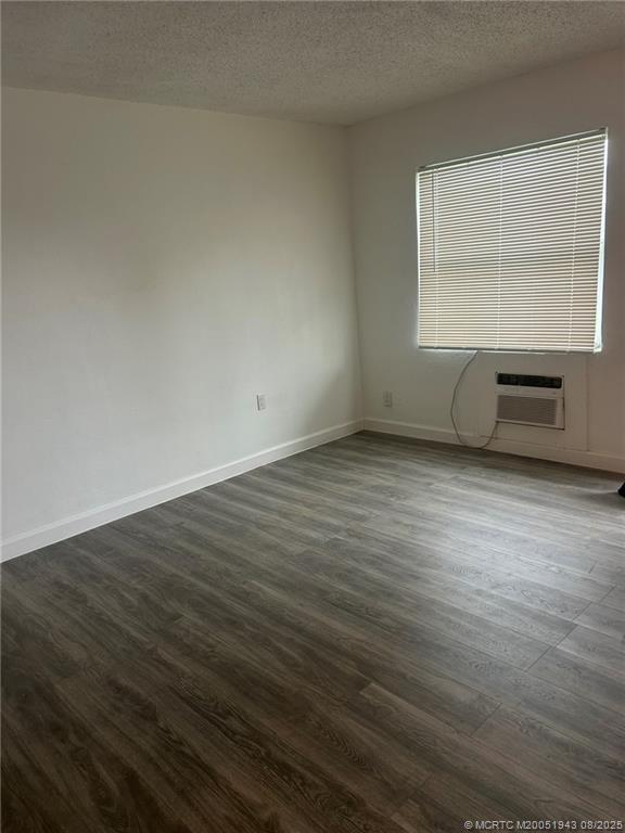 2570 42nd St-Unit -A in Vero Beach, FL - Building Photo - Building Photo